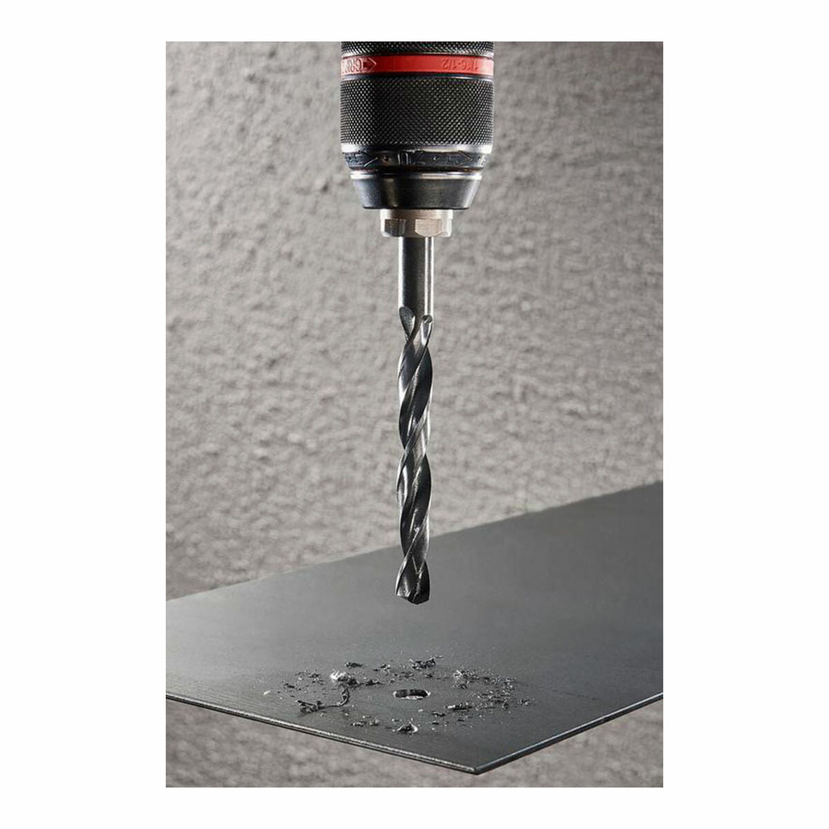V2HEDF8D3337B5E640ECE29401AAE6F64B5R5823758P2